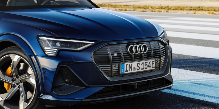 Audi e tron s min