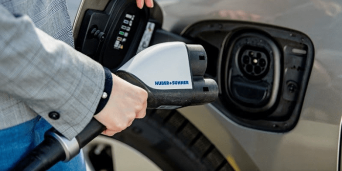 Huber suhner radox hpc ccs min