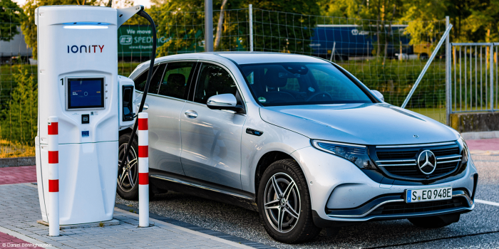 Mercedes benz eqc 4matic ionity ladestation charging station hpc fahrbericht daniel boennighausen min
