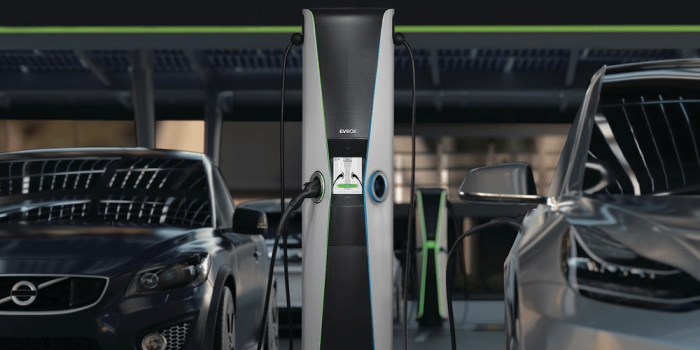 Evbox iqon ladestation charging station min