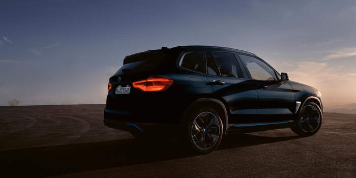 Bmw ix3 premier edition min