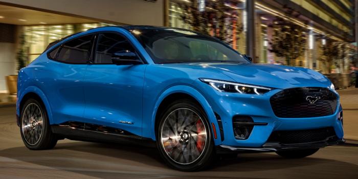 Ford mustang mach e gt