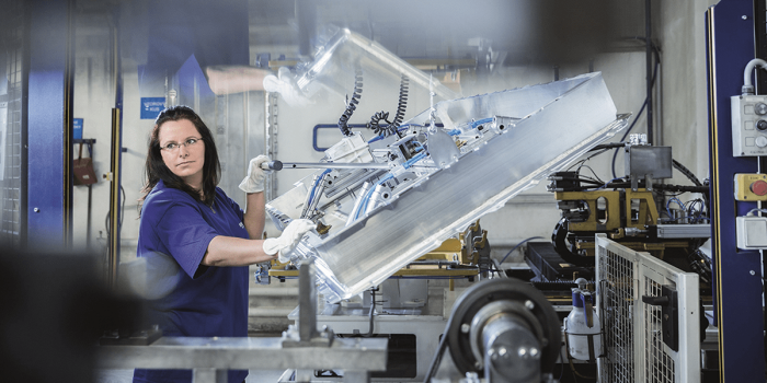 Benteler batteriewanne min