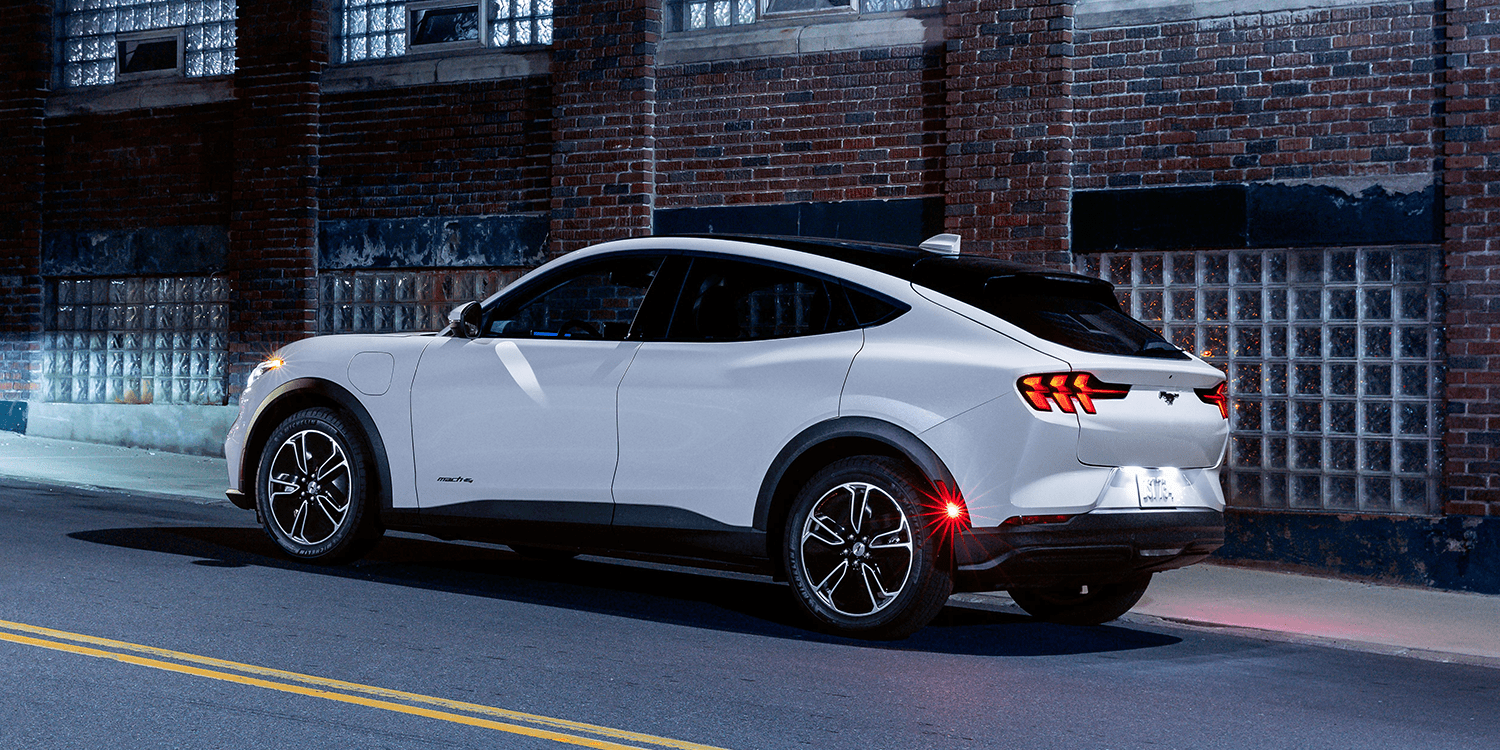 Ford Mustang Mach E startet bei 46.900 Euro electrive