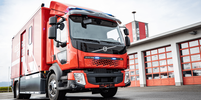 Volvo fl electric feuerwehr rosenbauer min