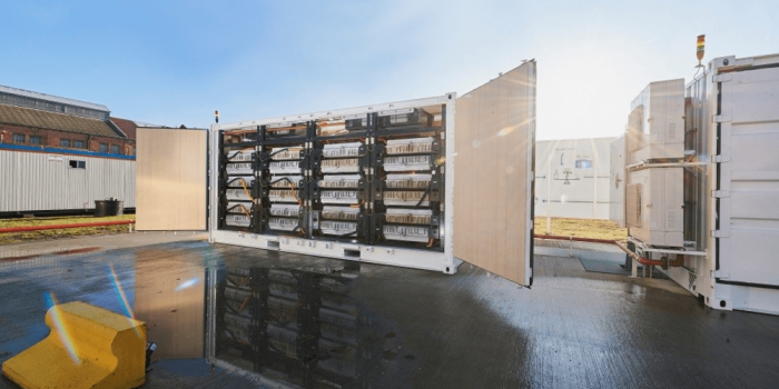 Connected energy e stor batteriespeicher battery storage min