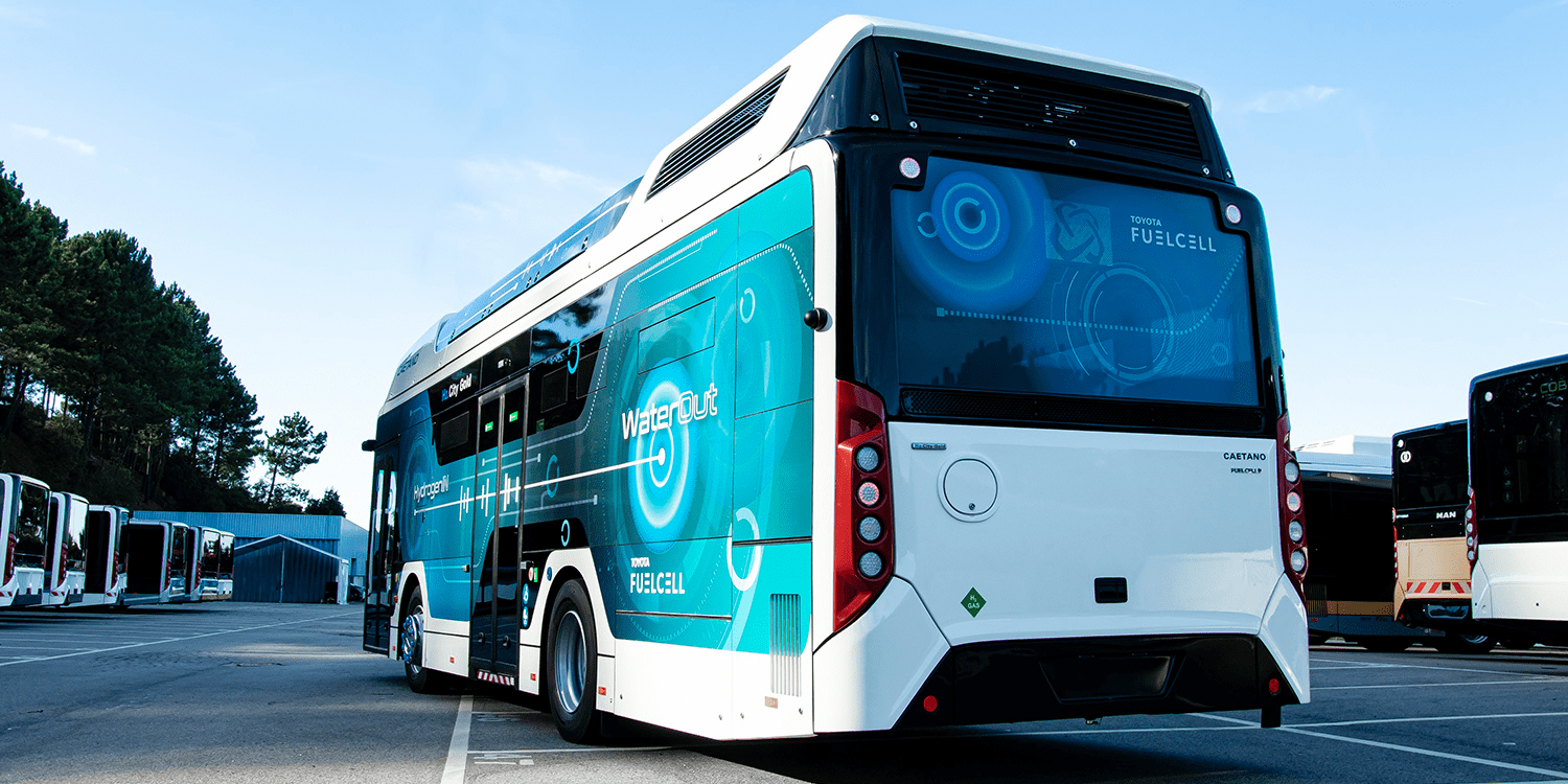 Isuzu-und-Toyota-k-ndigen-Brennstoffzellen-Bus-f-r-2026-an
