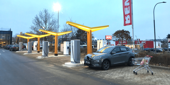 Fastned ladestation charging station rewe giessen min