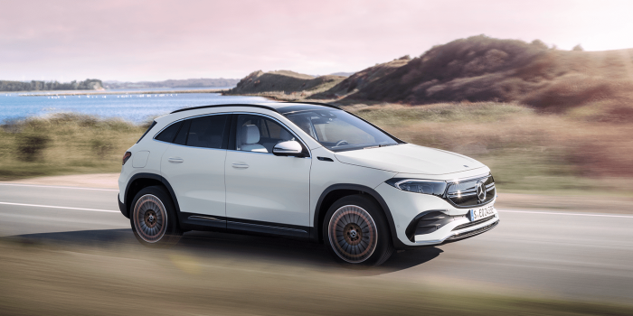 Mercedes benz eqa min