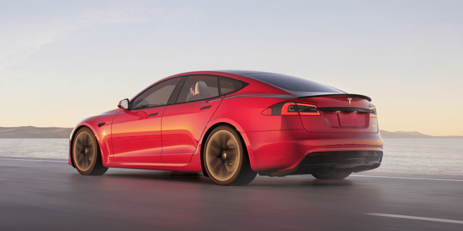 Tesla streicht Model S Plaid electrive