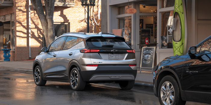 Chevrolet bolt euv min