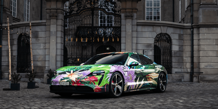 Porsche taycan artcar min