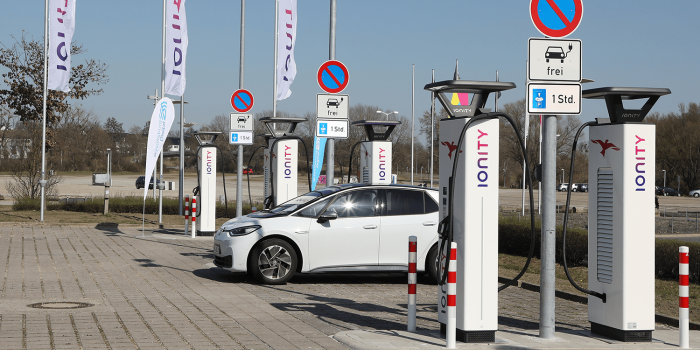 Ionity ladestation charging station wolfsburg min