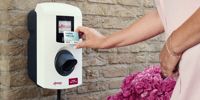 Eneco ladestation charging station wallbox min