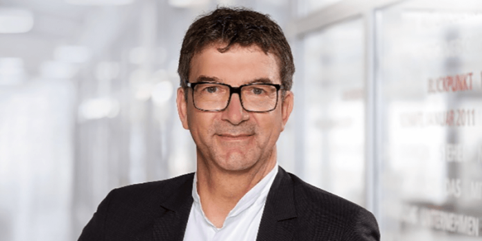 Stefan wiebach min