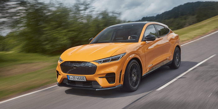 Ford mustang mach e gt min