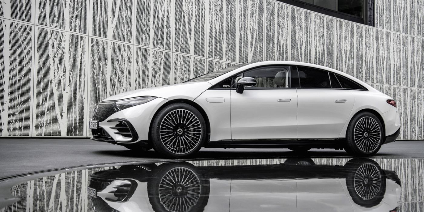 Mercedes benz eqs min