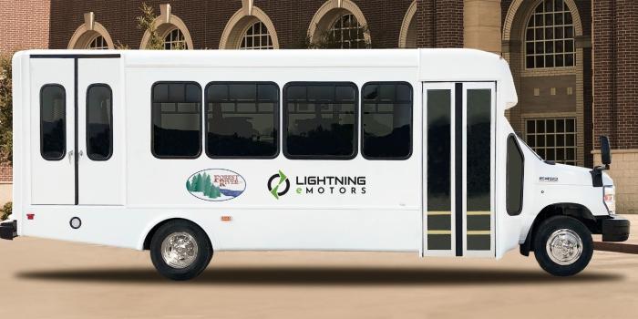Forest river lightning emotors e bus