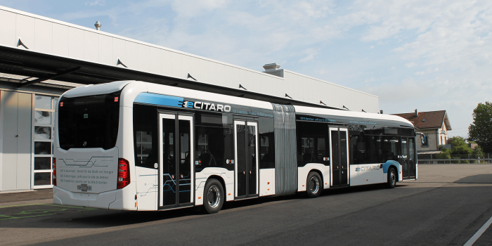 Mercedes benz ecitaro elektrobus electric bus min