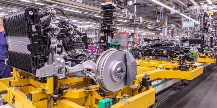 Bmw i4 produktion production min