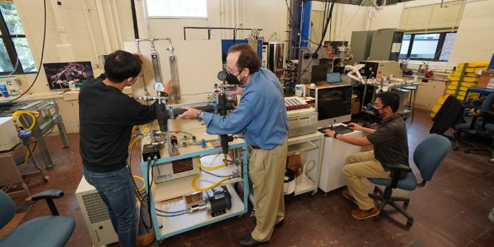 Ford Purdue University Forschung Ladekabel