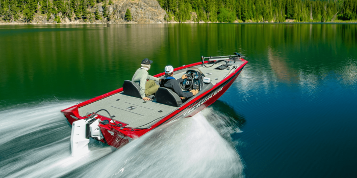 Pure watercraft e boot electric boat min