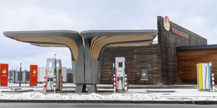 Eon ladestation charging station tank und rast min