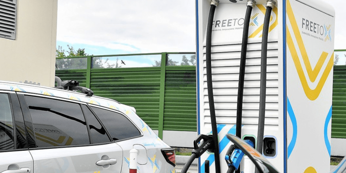Free to x ladestation charging station italien italy min