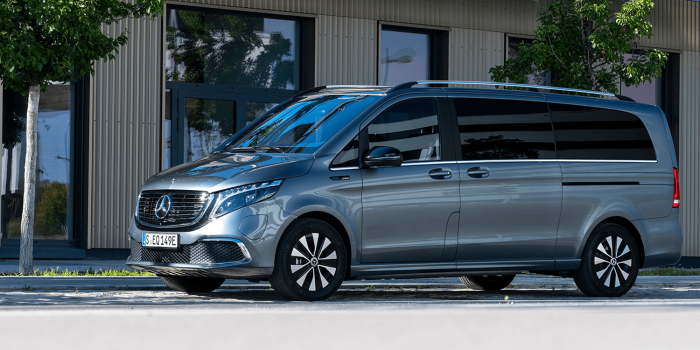 Mercedes benz eqv min