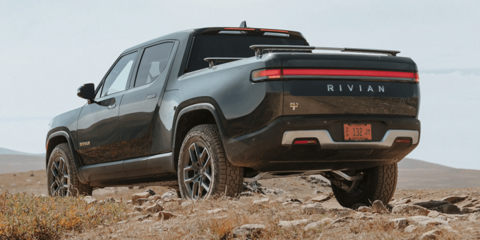 Rivian automotive r1t min