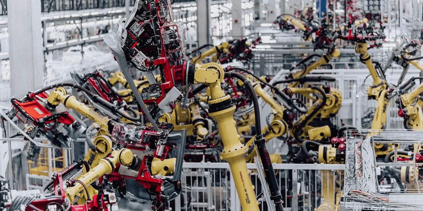 Tesla model y gigafactory giga berlin produktion production min