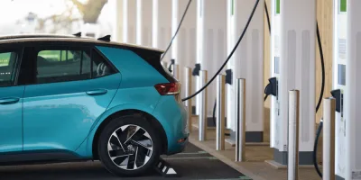 Gridserve ladestation charging station grossbritannien uk min