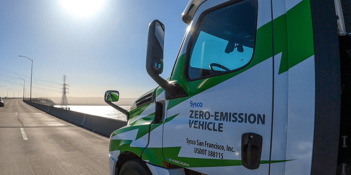 Freightliner ecascadia e lkw electric truck usa sysco min