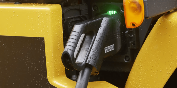 Volvo trucks fl electric e lkw electric truck deutsche post dhl schweden sweden ccs phoenix contact min