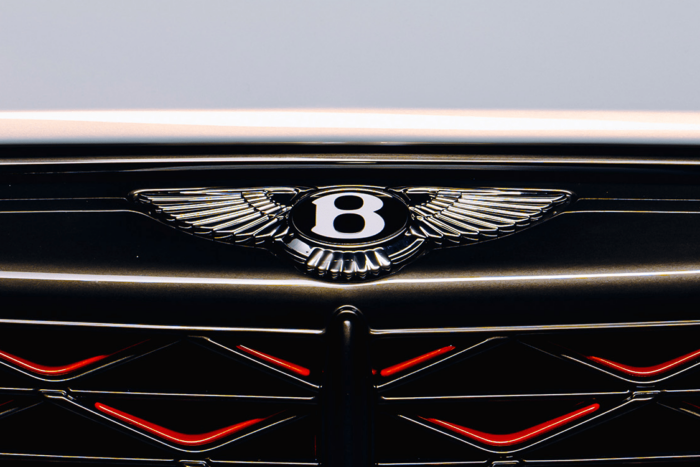 Bentley mulliner batur min e