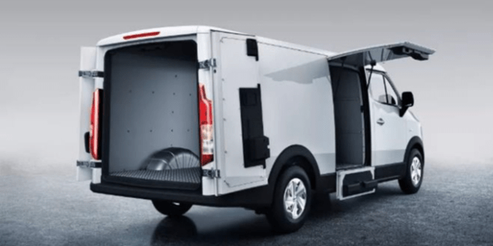 Cenntro logistar min