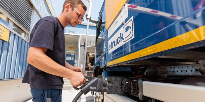 Dachser e mobility standorte e lkw ccs