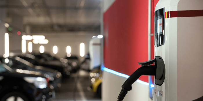 Eon ladestation charging station wallbox min