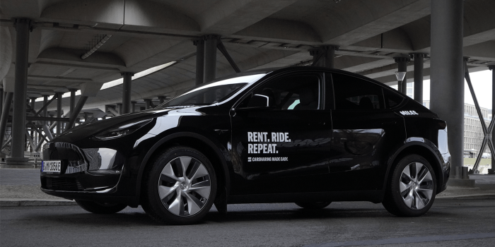 Tesla model y miles min