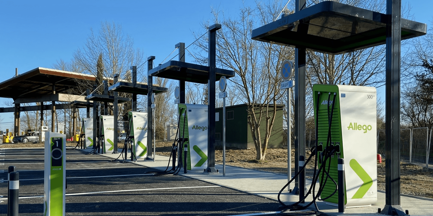 Allego ladestation charging station vinci autoroutes frankreich france min e