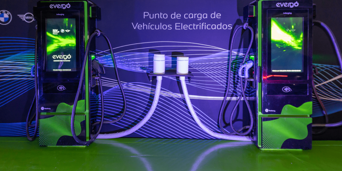 Evergo ladestation charging station mexiko mexico bmw min