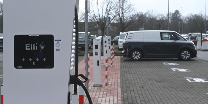 Volkswagen ladestation charging station elli hannover min