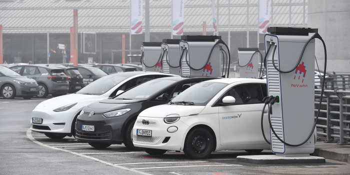 Hvv switch flughafen hamburg min