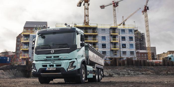 Volvo trucks fmx electric baustelle