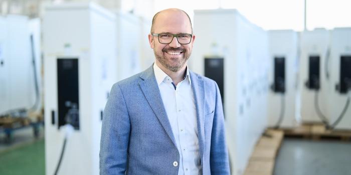 Compleo dominik freund min