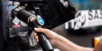 Solaris urbino hydrogen elektrobus electric bus wasserstoff min