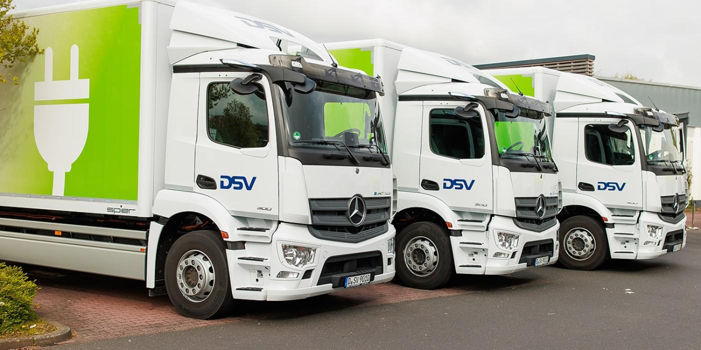 Mercedes benz eactros e lkw electric truck dsv dm min