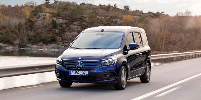 Mercedes benz eqt min