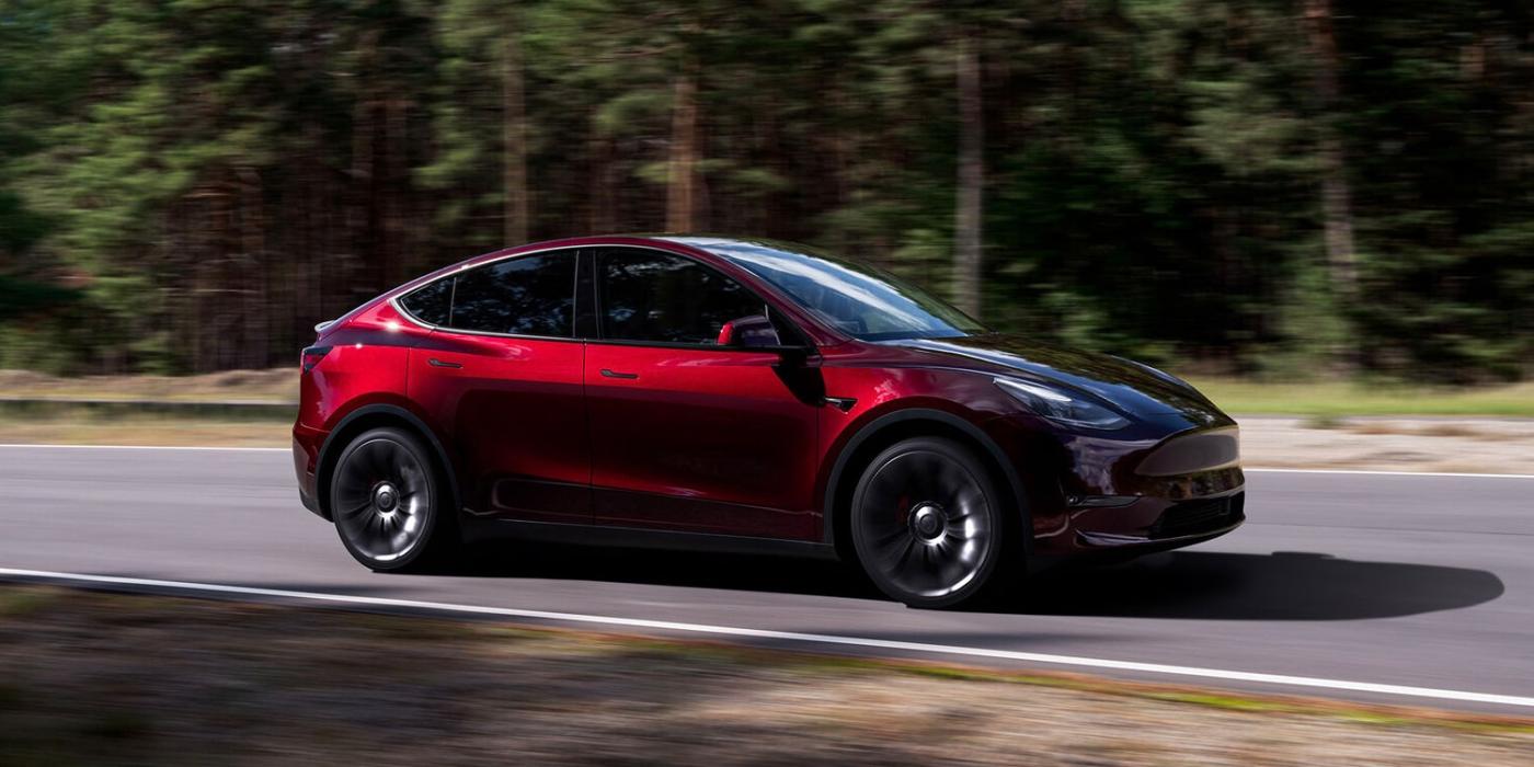 Tesla model y min e