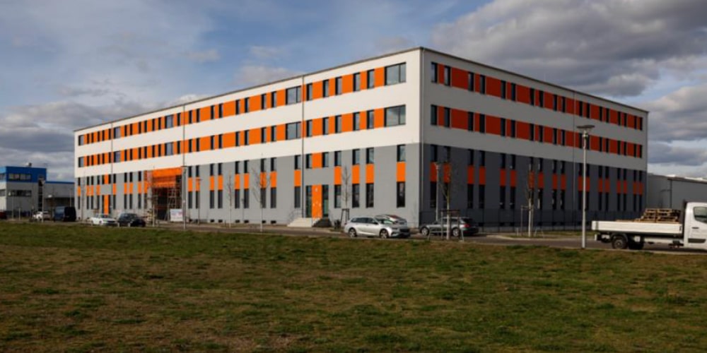 Theion berlin min